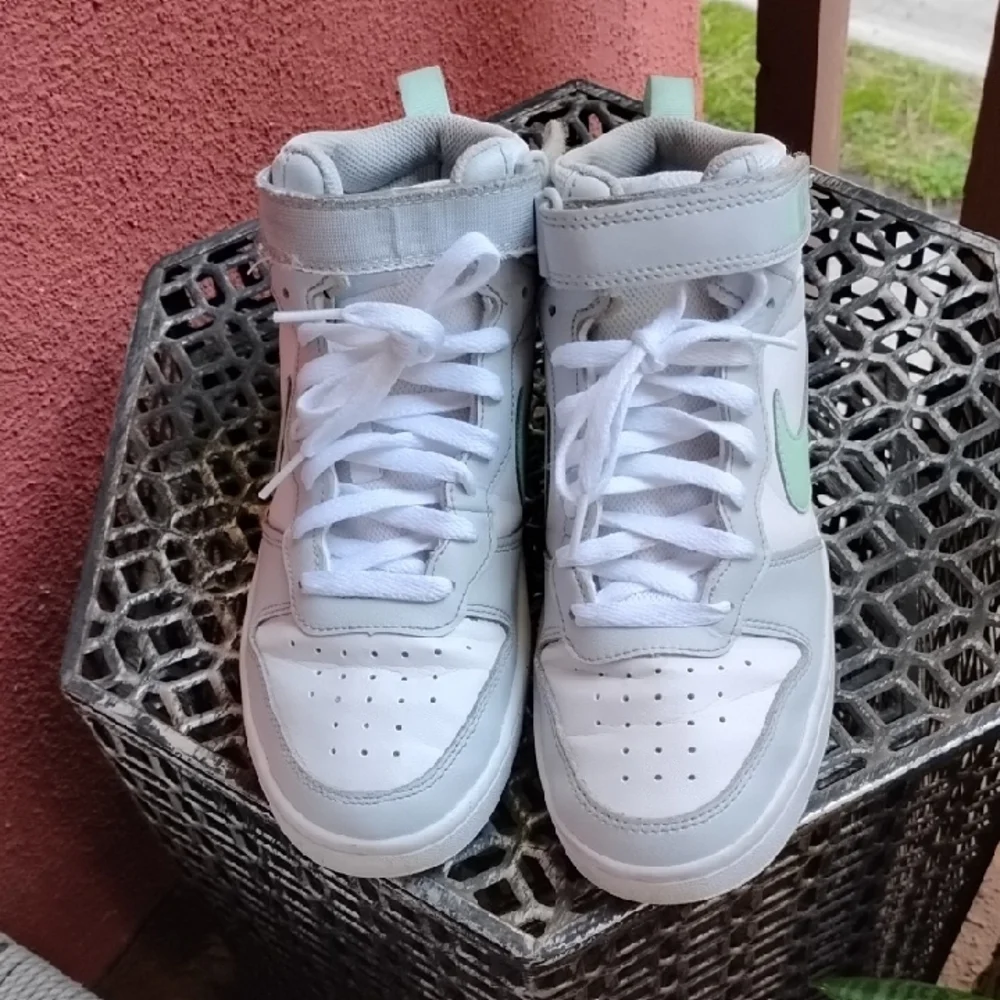 Nike Y Sneakers - White, Gray, Mint